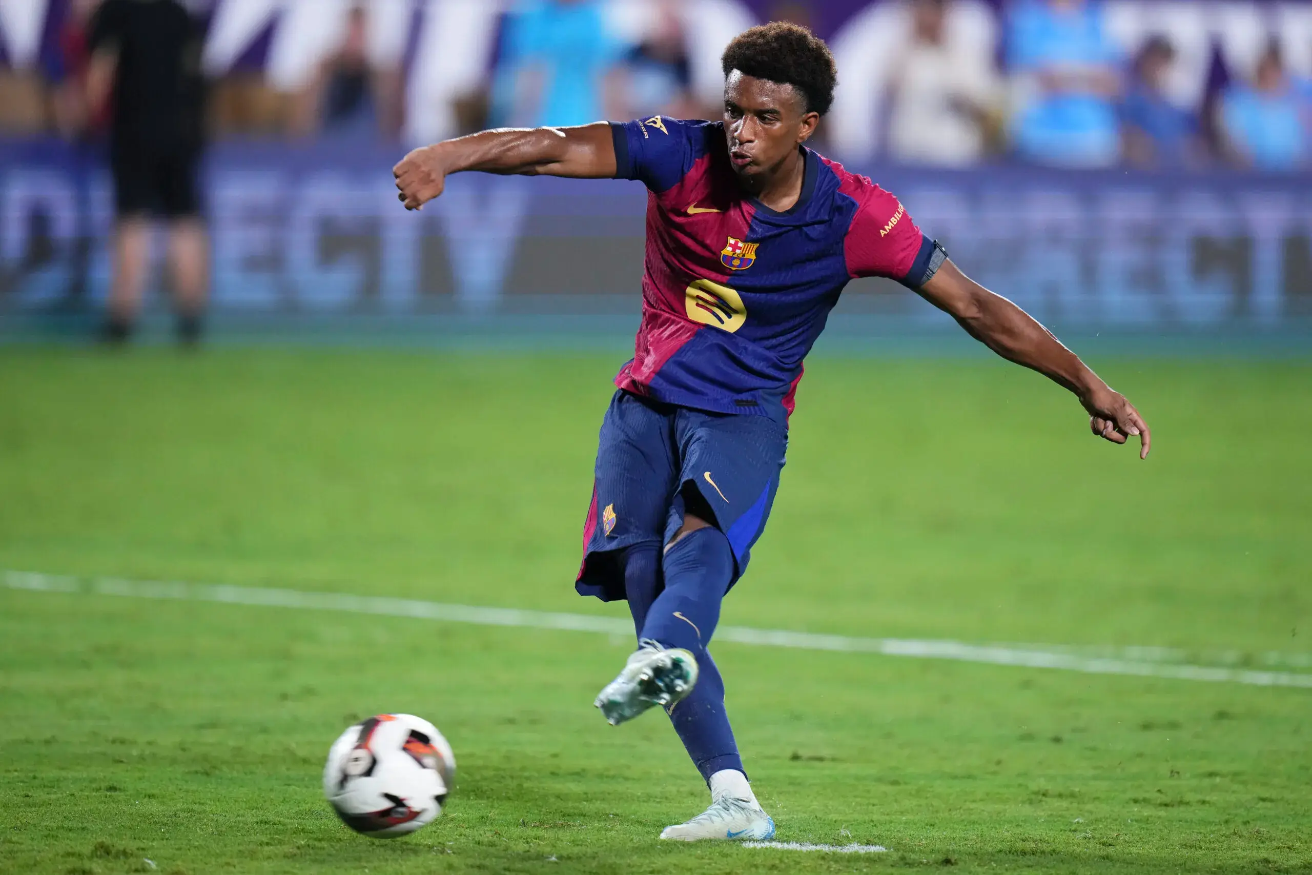 Top 5 left-backs under 23