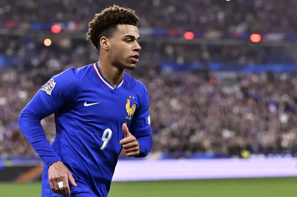 Désiré Doué making his international debut for France aged 19 / Get French Football News