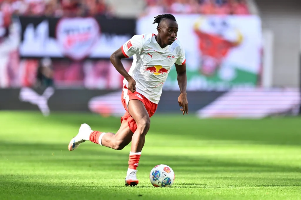 Yan Diomande pacing over the wing for RB Leipzig / Get German Football News